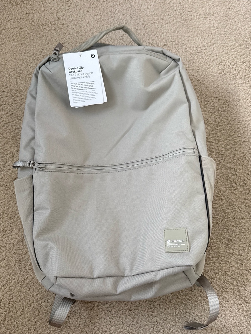 Lululemon double zip backpack 22 L - Linen Grey / eucalyptus